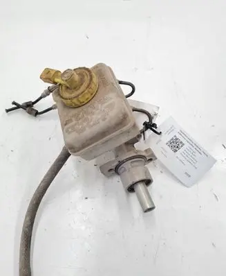 Volkswagen Golf IV Master brake cylinder 1J1614019