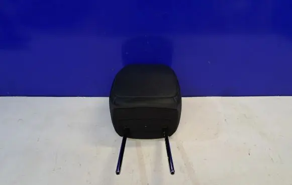 Nissan Leaf II (ZE1) Front driver seat 864606WK0C