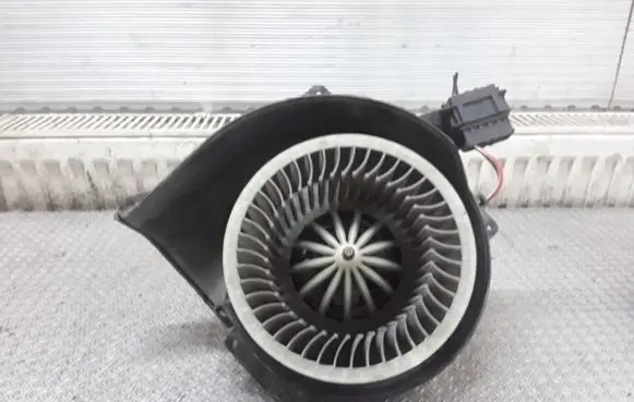 Seat Ibiza III (6L) Heater fan/blower 6Q1820015C