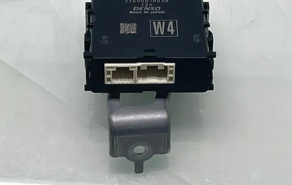 Toyota RAV 4 (XA50) Window wiper relay 8594042040 2360000030