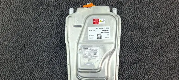 Porsche Taycan 9J1 Auxiliary heating control unit/module 9J1963507F