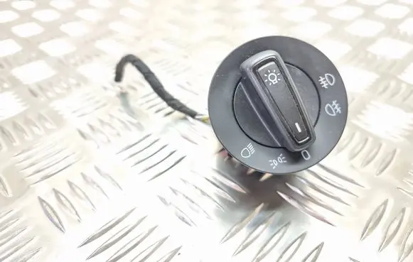 Skoda Octavia Mk3 (5E) Light switch 5E0941431F 10095090 B33213