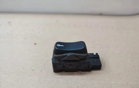 Saab 9-5 Central locking switch button 4617593