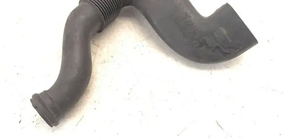 Volkswagen Fox Air intake hose/pipe 6Y0129618A