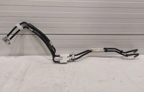 Dodge Challenger Gearbox oil cooler pipe/hose 52014762AA
