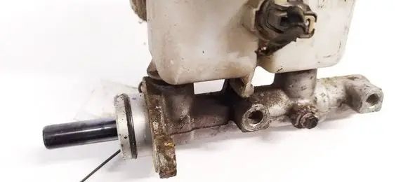 KIA Ceed Master brake cylinder 