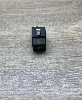 Opel Astra F Fog light switch 90226201