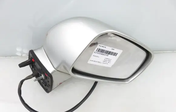 Toyota Corolla Verso E121 Front door electric wing mirror