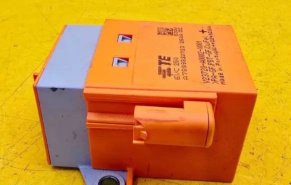 Mercedes-Benz EQC Battery relay fuse A7899820723