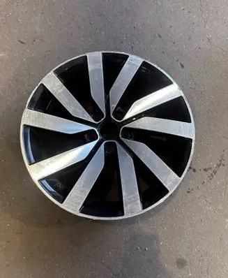 Volkswagen Sharan R18 alloy rim 7N0601025P