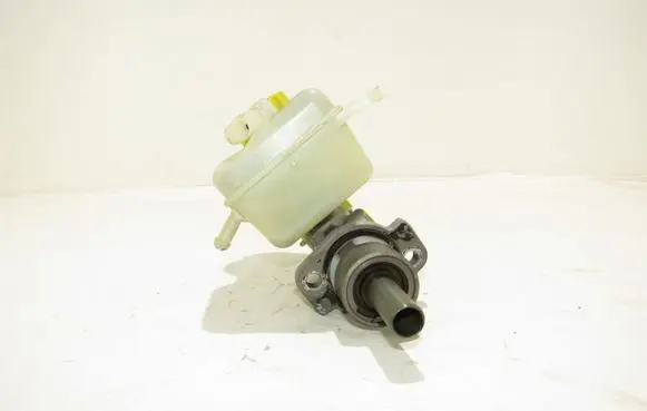 Skoda Fabia Mk1 (6Y) Master brake cylinder kodo