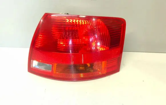Audi A4 S4 B7 8E 8H Rear/tail lights 8E9945096E
