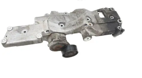 Land Rover Freelander 2 - LR2 Generator/alternator bracket 9661310080