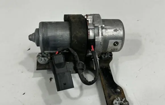 Vacuum pump