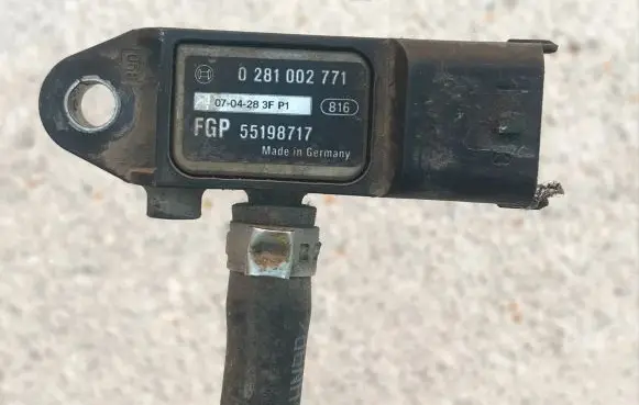 Opel Astra H Exhaust gas pressure sensor 0281002771 55198717