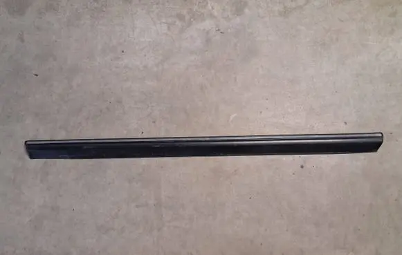 Mercedes-Benz W123 Front door trim (molding) 1236903780