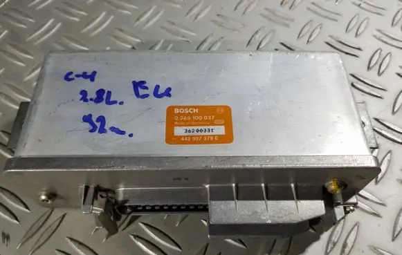 Audi 80 90 S2 B4 ABS control unit/module 0265100037 443907379C
