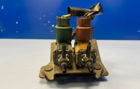 Mazda 6 Turbo solenoid valve K5T46593 PF5D 4721