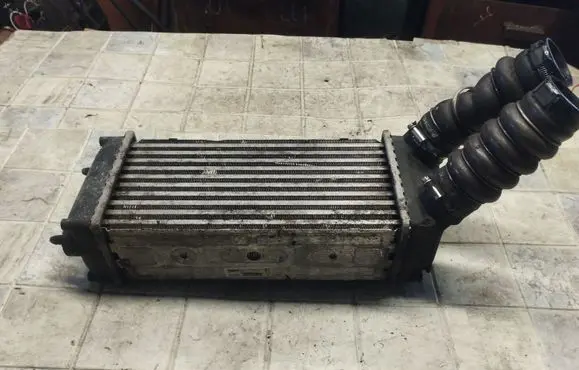 Citroen C4 I Picasso Intercooler radiator 9648551880 876923J
