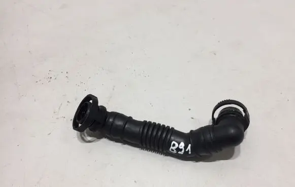 Volkswagen PASSAT B6 Breather/breather pipe/hose 03G103493D