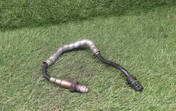 BMW 5 E60 E61 Lambda probe sensor 7545243 754524303 0258006789