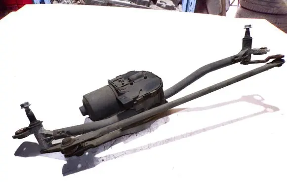 Audi A6 S6 C6 4F Front wiper linkage and motor 4F1955023B 3397020778 4F1955119