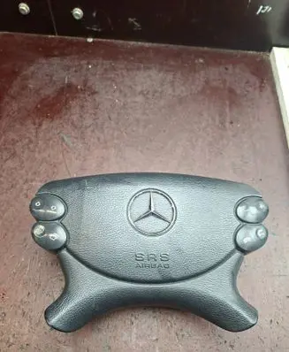 Mercedes-Benz CLK A209 C209 Steering wheel airbag 1618309912 8Z1232830091