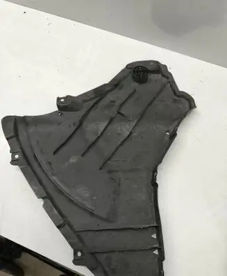 BMW 8 G16 Rear underbody cover/under tray 8060035 51718060035 74850613
