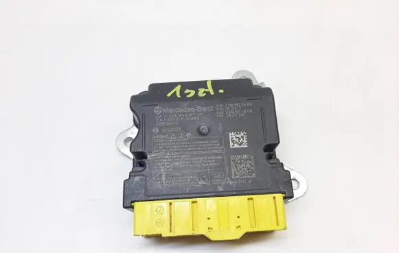 Mercedes-Benz C W206 Airbag control unit/module A2069005717