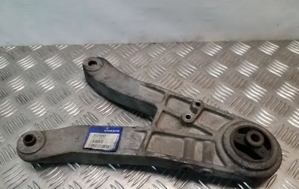 Volvo S70 V70 V70 XC Engine mounting bracket 3524347
