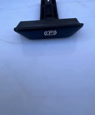 Mercedes-Benz E W210 Hand brake release handle 2104270020