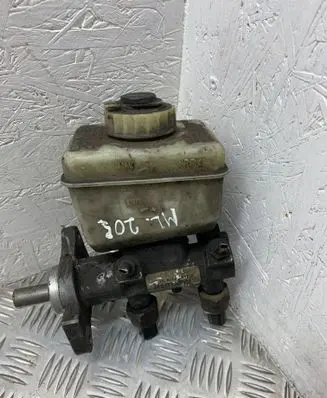 Mercedes-Benz ML W163 Master brake cylinder 26612501073