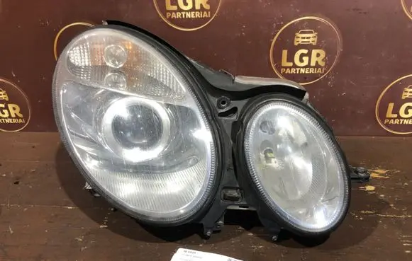 Mercedes-Benz E W211 Headlight/headlamp 15436001
