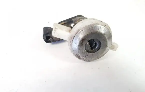 Renault Clio II Front door lock (next to the handle) 838545