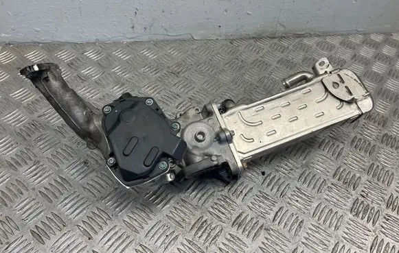 Mercedes-Benz C W204 EGR valve cooler A6511400275 A2C53372672
