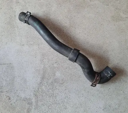 Volkswagen PASSAT CC Engine coolant pipe/hose 3C0122063M