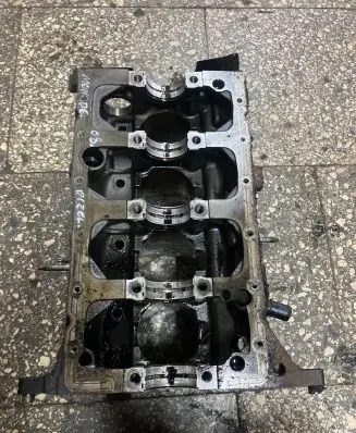 Ford Mondeo MK IV Engine block 
