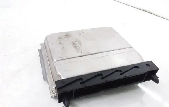 Volvo S80 Engine control unit/module 0261204559