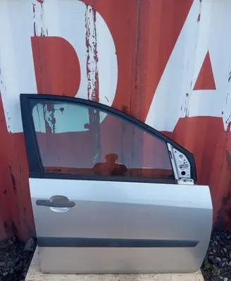 Ford Fiesta Front door
