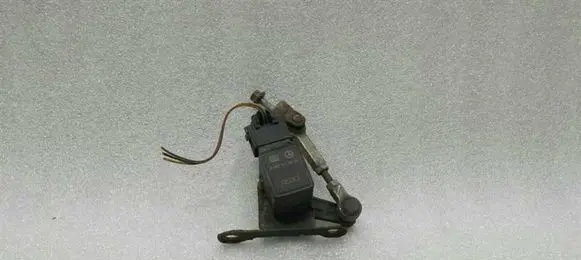 Mercedes-Benz SL R230 Headlight/headlamp level sensor A0025428818
