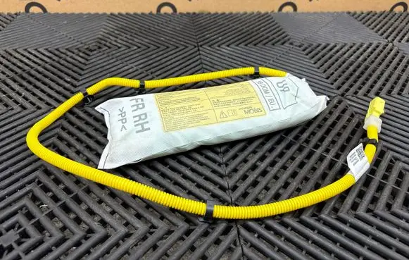 KIA Rio Seat airbag 0499P1000019