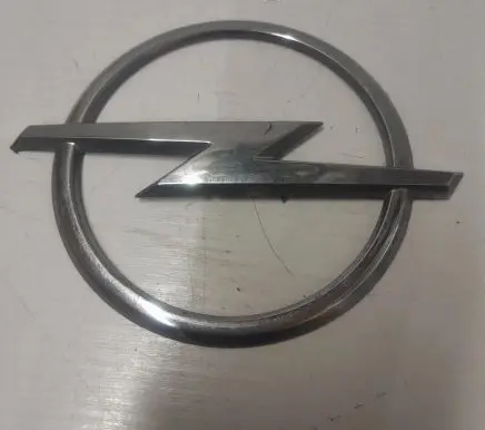 Opel Astra H Manufacturers badge/model letters 