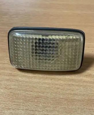 Nissan X-Trail T30 Front fender indicator light 013192