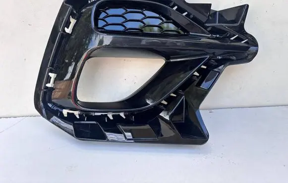 MG ZS Front bumper lower grill 10694866