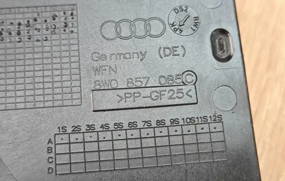 Audi A5 Dashboard side end trim 8W0857085C