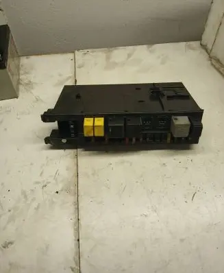 Mercedes-Benz C W203 Comfort/convenience module 2035450701 5DK00797420