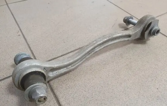 Mercedes-Benz C W205 Rear upper control arm/wishbone