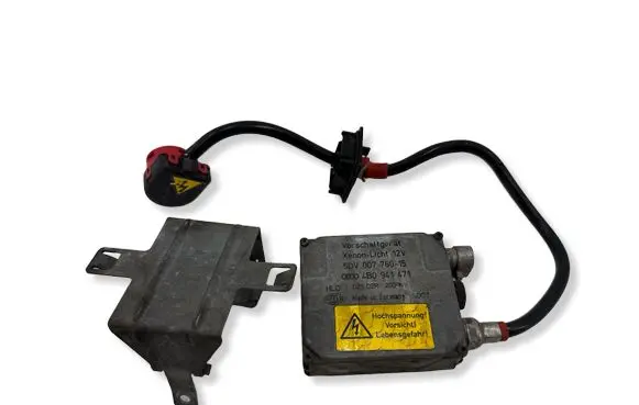 Audi A3 S3 8L Headlight ballast module Xenon 4B0941471