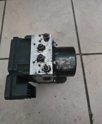 Volkswagen Transporter - Caravelle T5 ABS Pump 7H0907379R 10061334631 10092603123