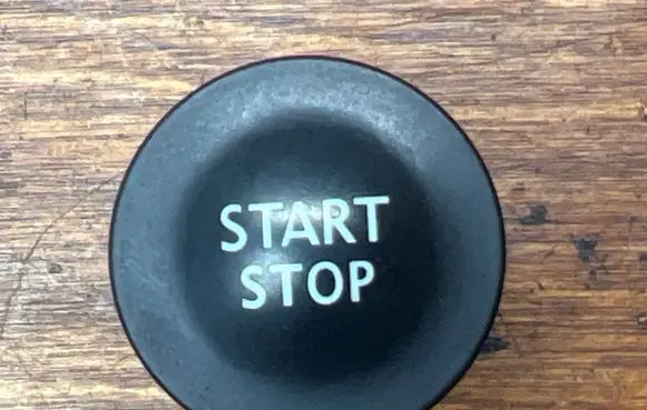 Renault Zoe Engine start stop button switch 1927937